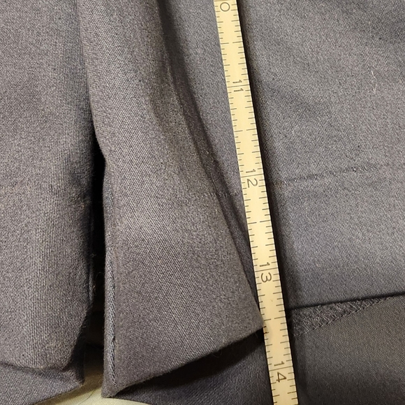 Issac Mizrahi Tailored Short Size 6 NWT - Picture 5 of 5